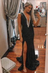 Black Prom Dress Deep V-Neck Mermaid Evening Dress with Slit